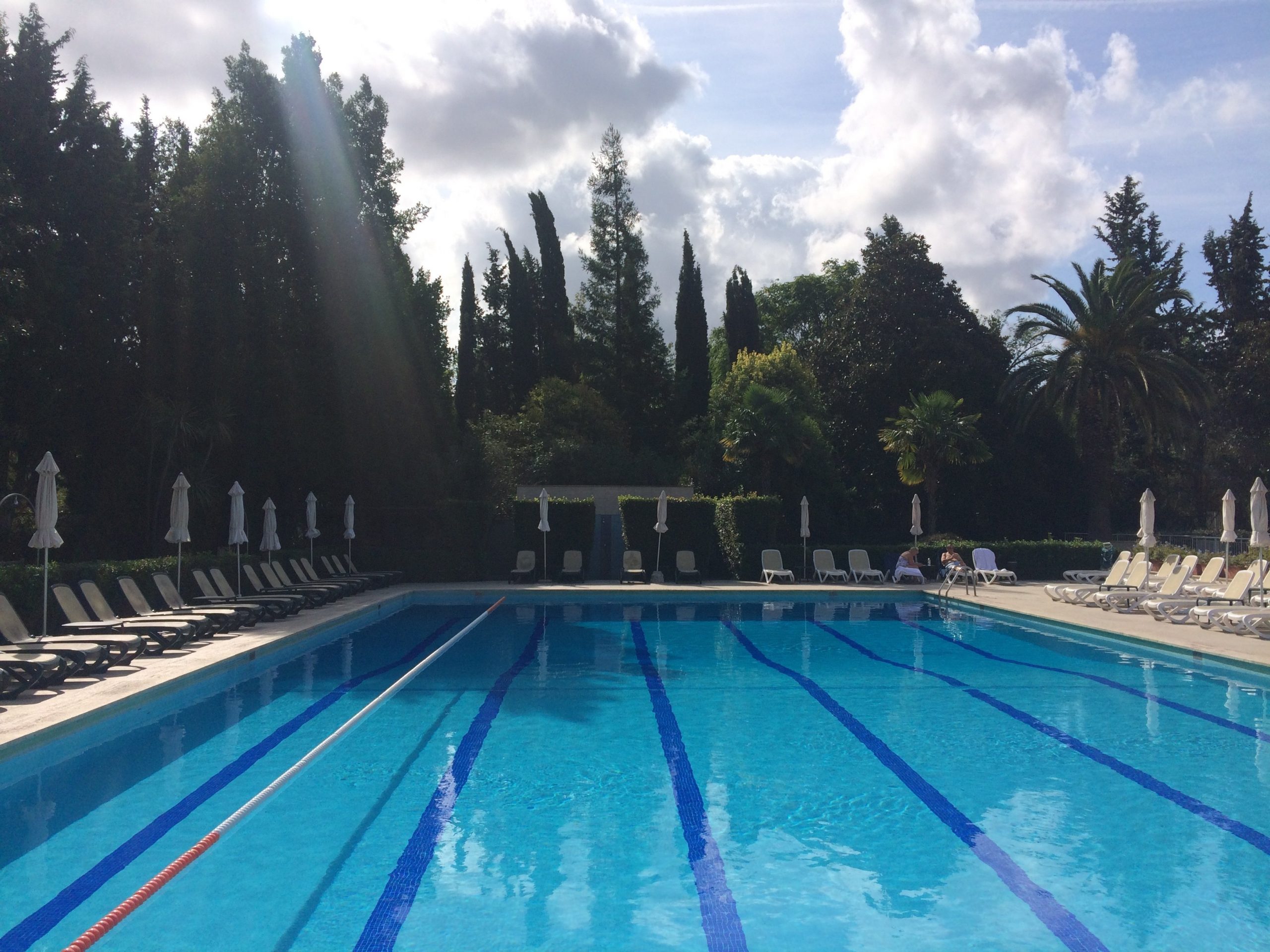 Crowne Plaza Rome-St. Peter's swimming pool