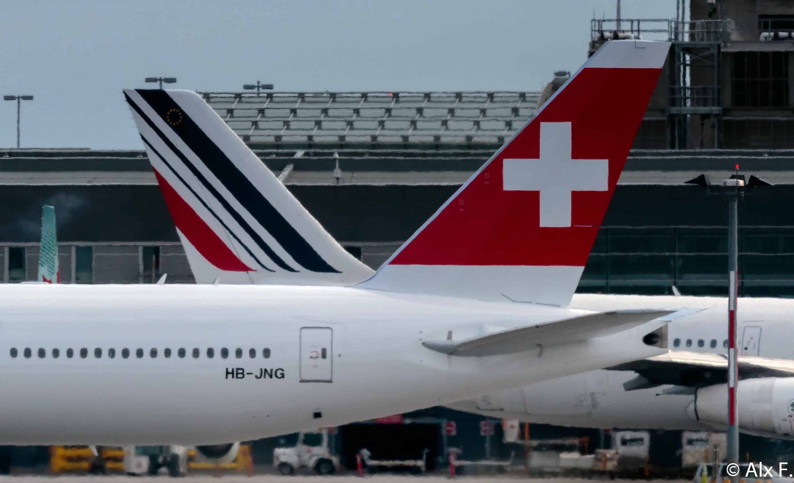 Air France & Swiss tails